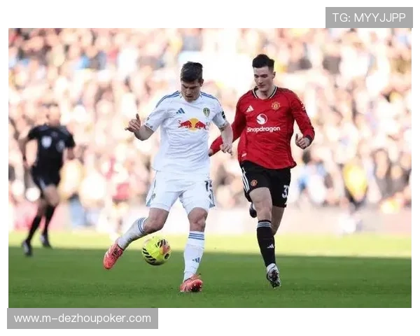 库尼亚头球遭门线解围，曼联客场憾失三分