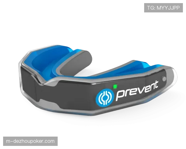 运动科学团队研发新型传感器，用于实时监测球员传中动作的生物力学数据